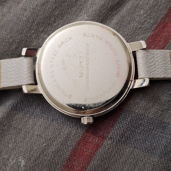 Watch - Picture 2 of 2